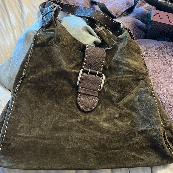 Carla Mancini army green suede purse - Picture 3 of 4